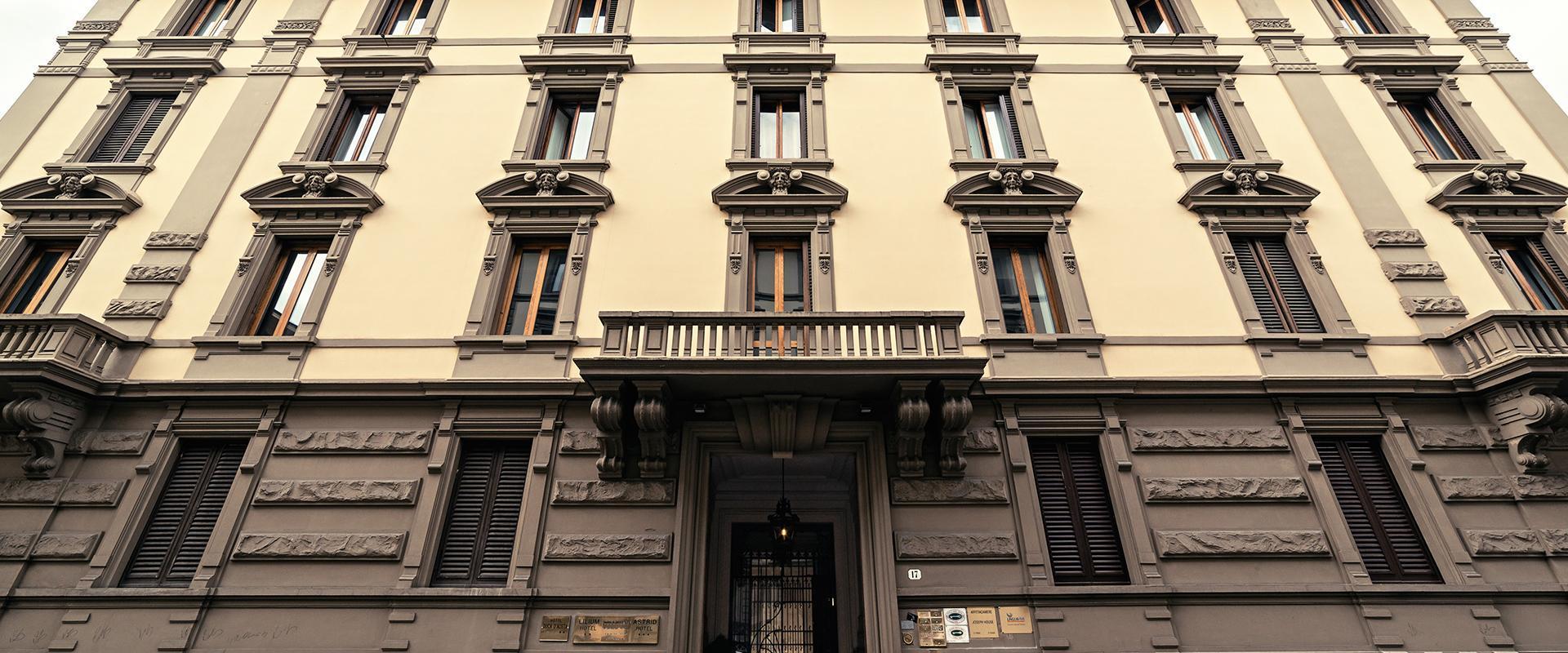 Hotel Duca D'Aosta Florencia Exterior foto